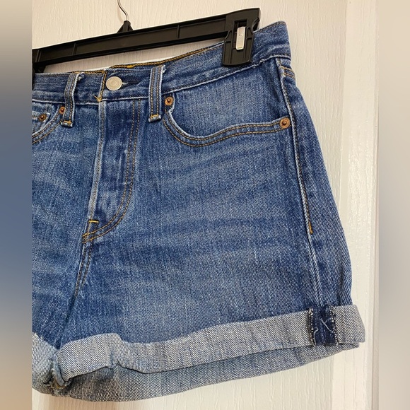 Levi’s 501 White Oak Cone Button-fly Denim Jean Shorts Size 27 - Picture 5 of 11